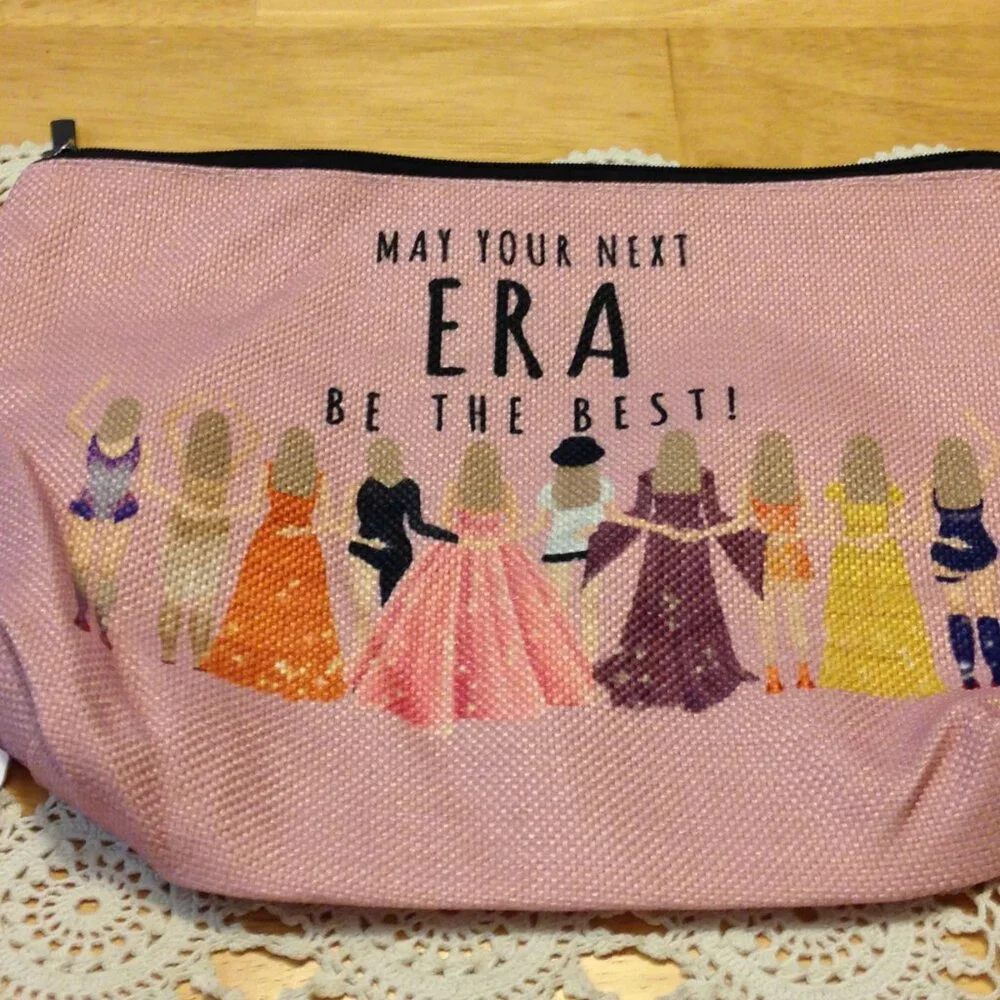 Swiftie Bundle want this